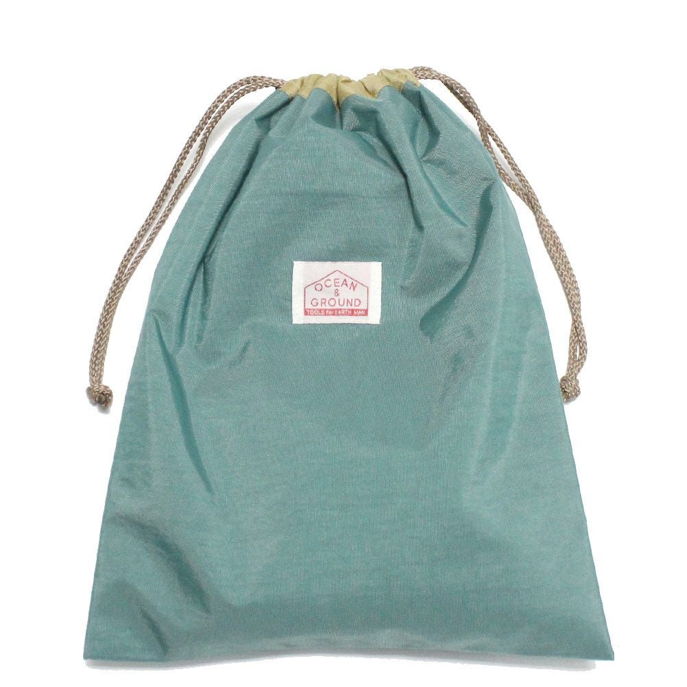 エメラルドグリーン(EG)