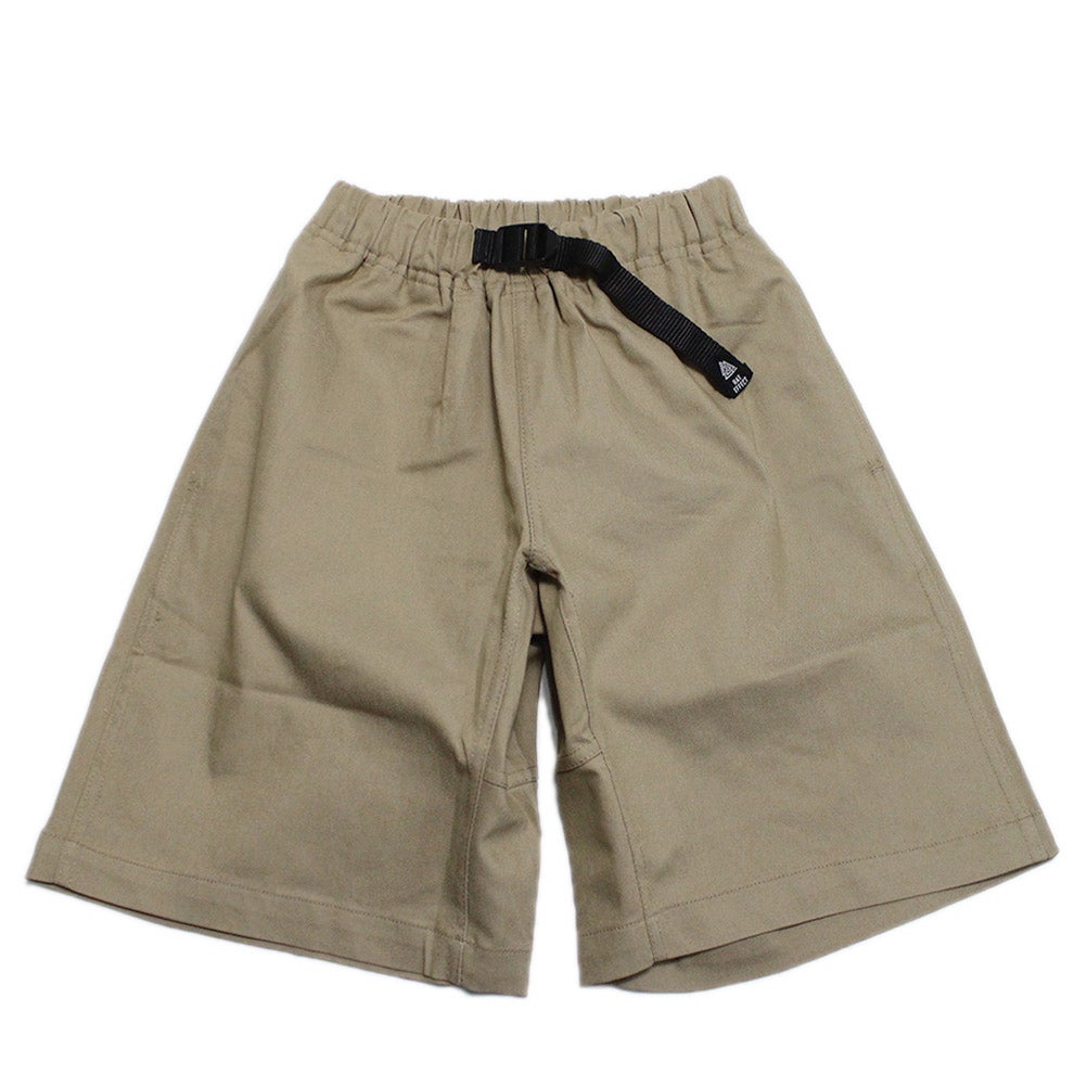 ライトベージュ