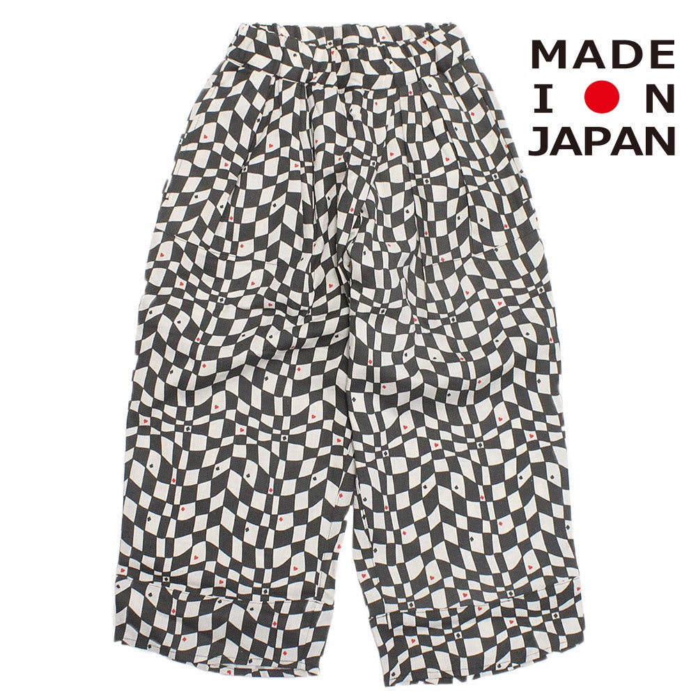 アイボリー×ブラック