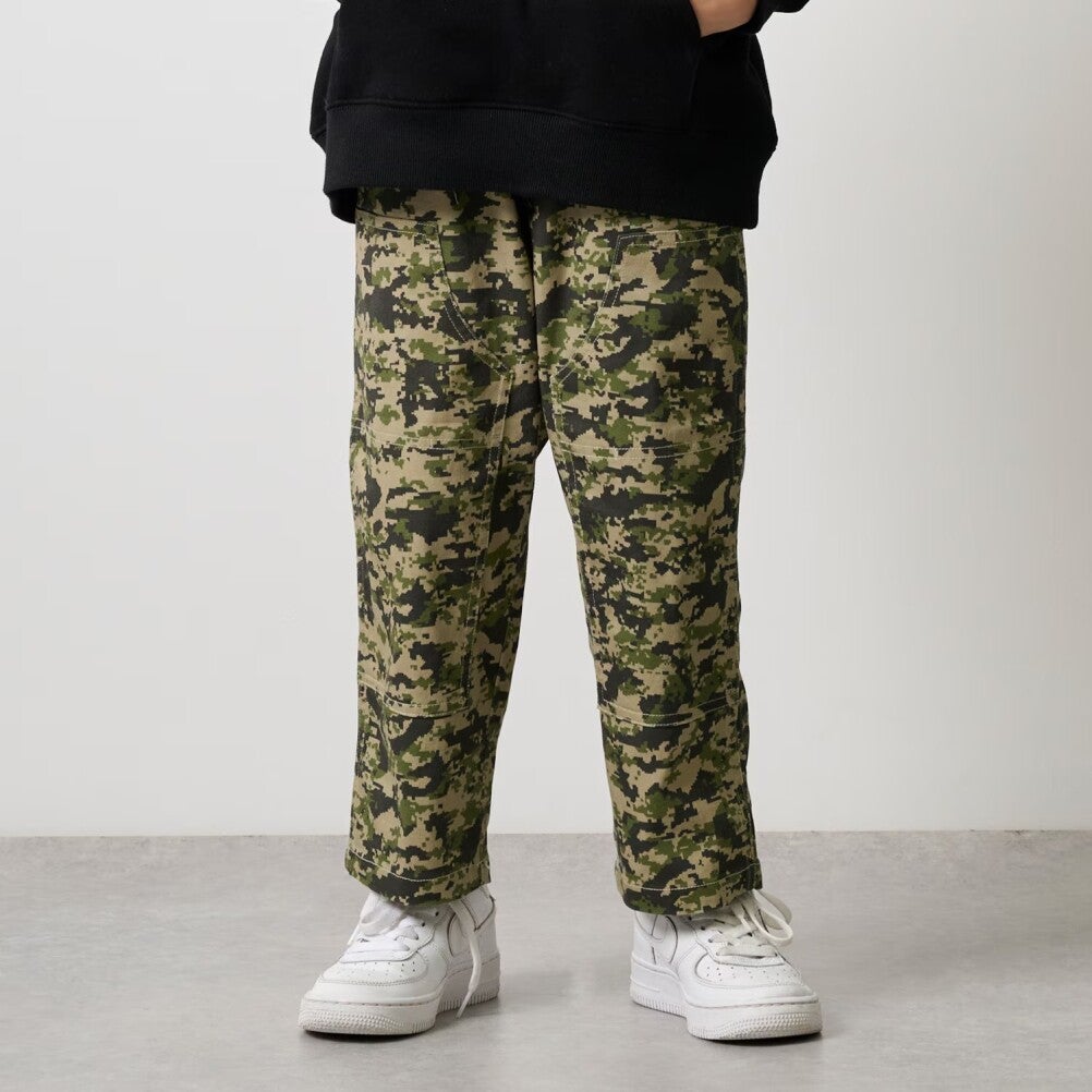 エクストララージキッズ] デジカモツイルパンツ カーキ(41)｜子供服の