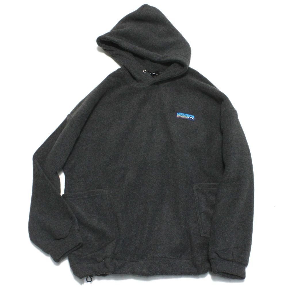 チャコールグレー